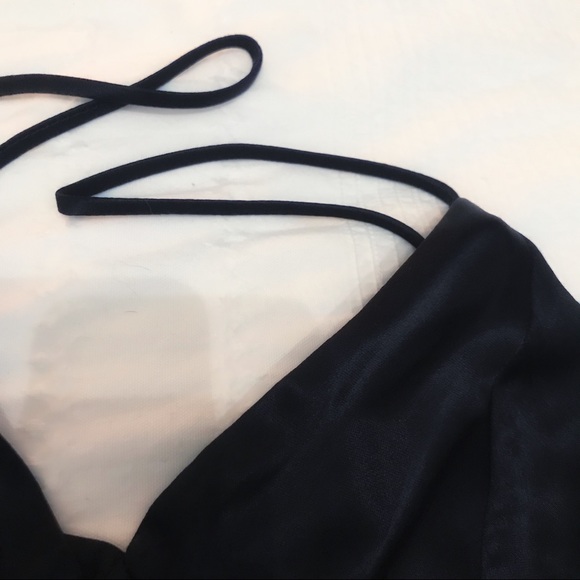 ZARA BLACK CROP TOP WITH PEARLED BUTTON - BUSTIER - SMALL - BRAND NEW WITH TAG - Picture 15 of 16